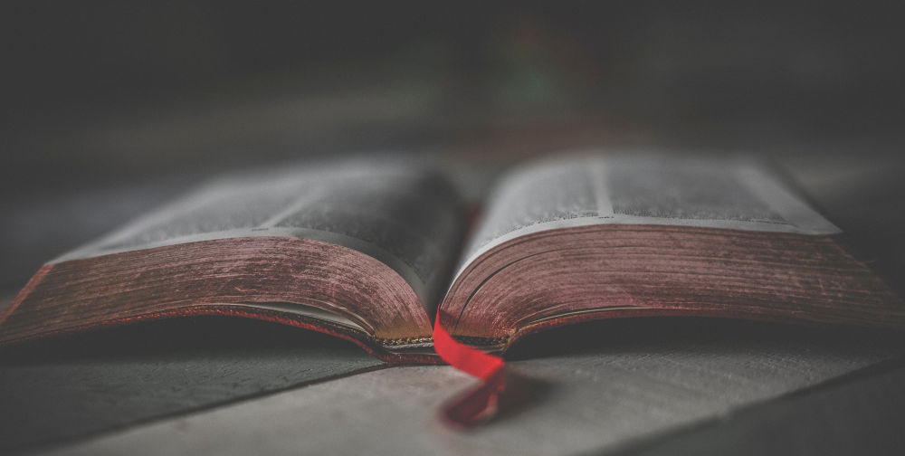 bible-biblia-book-1112048-reduced